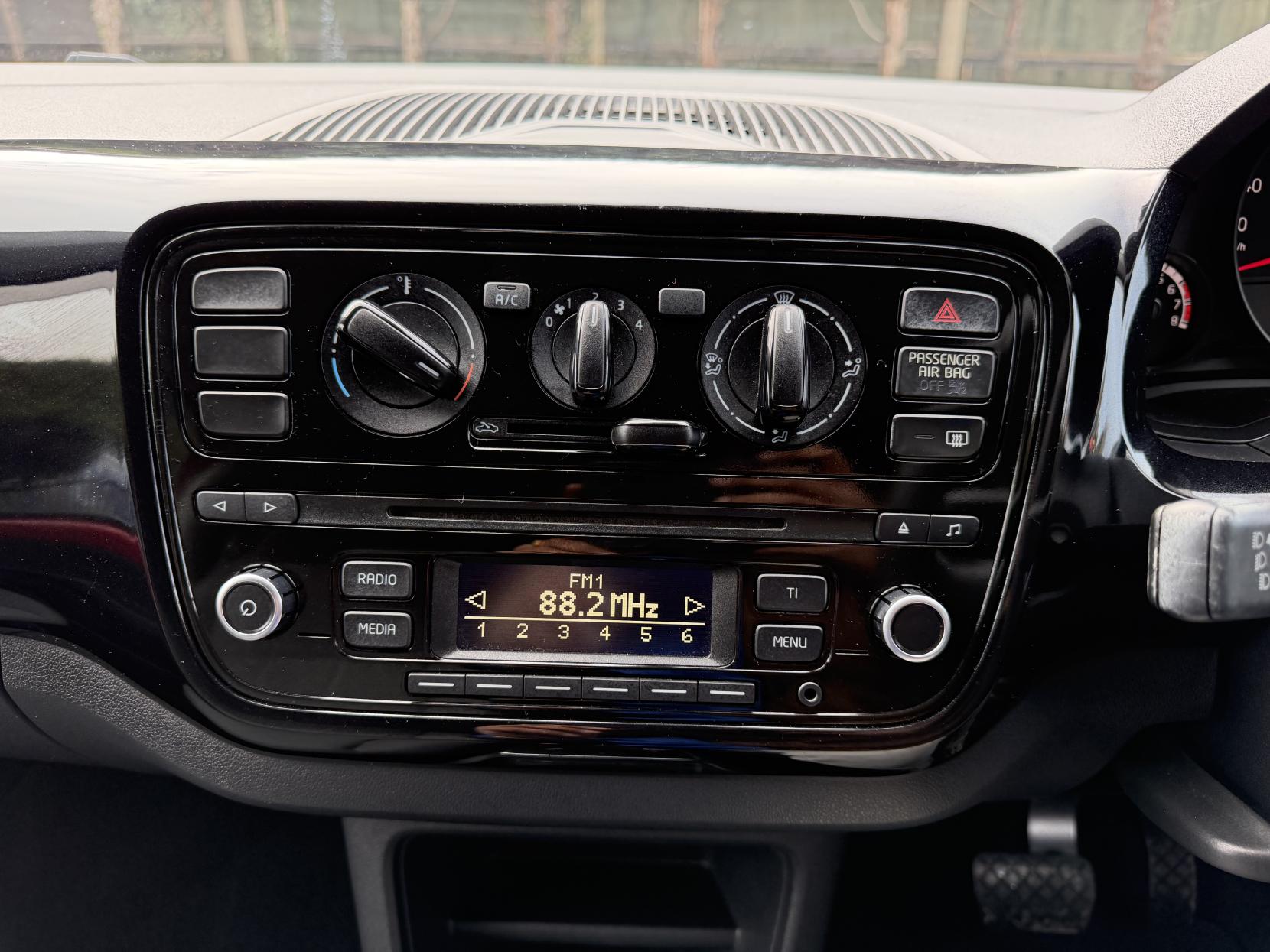 Volkswagen up! 1.0 High up! Hatchback 5dr Petrol ASG Euro 6 (75 ps)