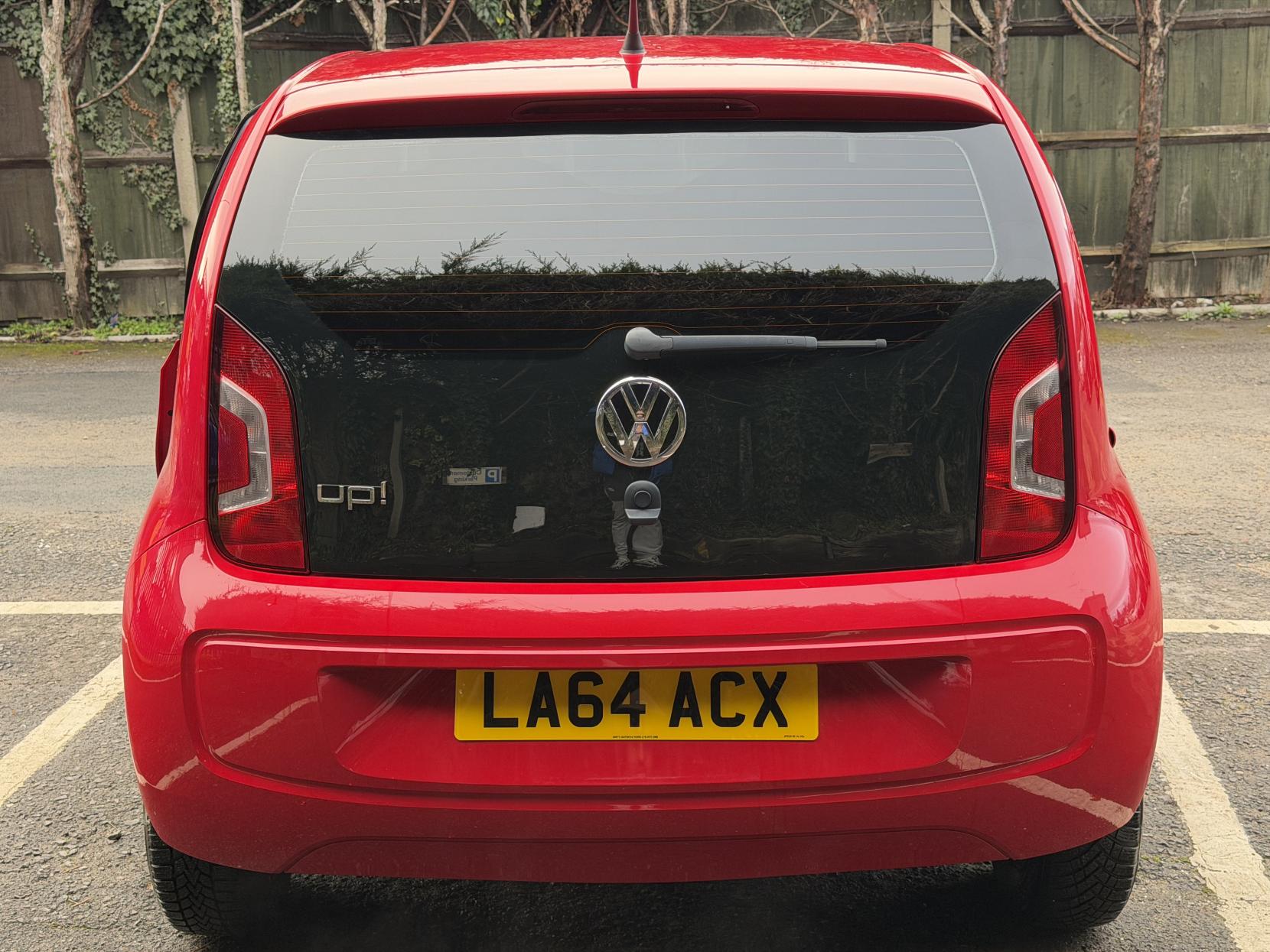 Volkswagen up! 1.0 High up! Hatchback 5dr Petrol ASG Euro 6 (75 ps)