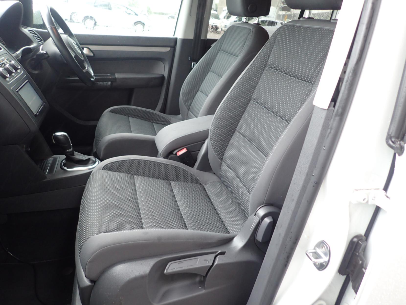 Volkswagen Touran 1.4 TSI SE MPV 5dr Petrol DSG Euro 5 (140 ps)