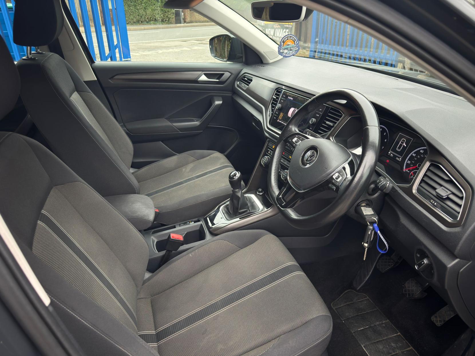 Volkswagen T-Roc 1.0 TSI GPF SE SUV 5dr Petrol Manual Euro 6 (s/s) (115 ps)