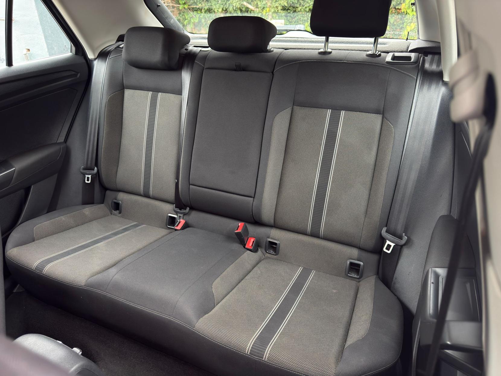 Volkswagen T-Roc 1.0 TSI GPF SE SUV 5dr Petrol Manual Euro 6 (s/s) (115 ps)