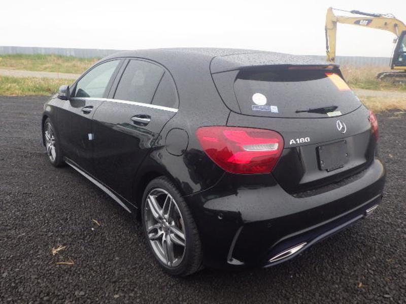 Mercedes-Benz A Class 1.6 A180 Sport (Executive) 7G-DCT Euro 6 (s/s) 5dr