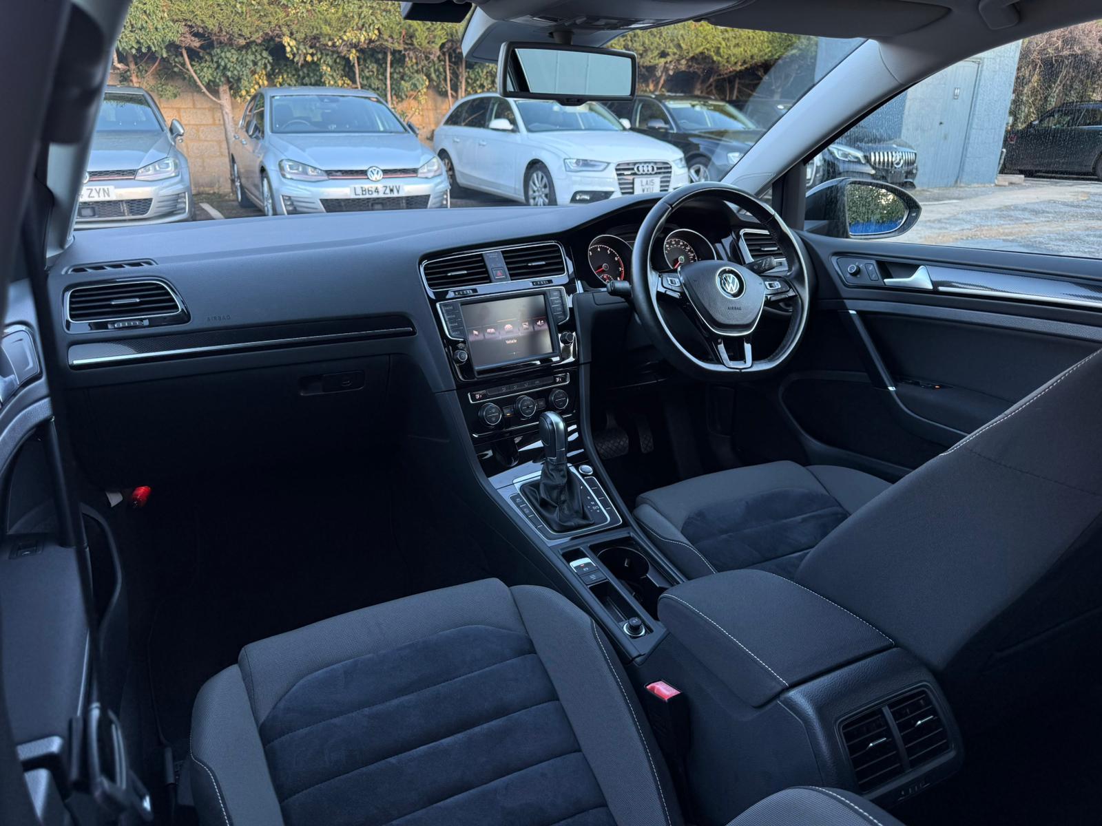 Volkswagen Golf 1.4 TSI BlueMotion Tech Match Edition Hatchback 5dr Petrol DSG Euro 6 (s/s) (125 ps)