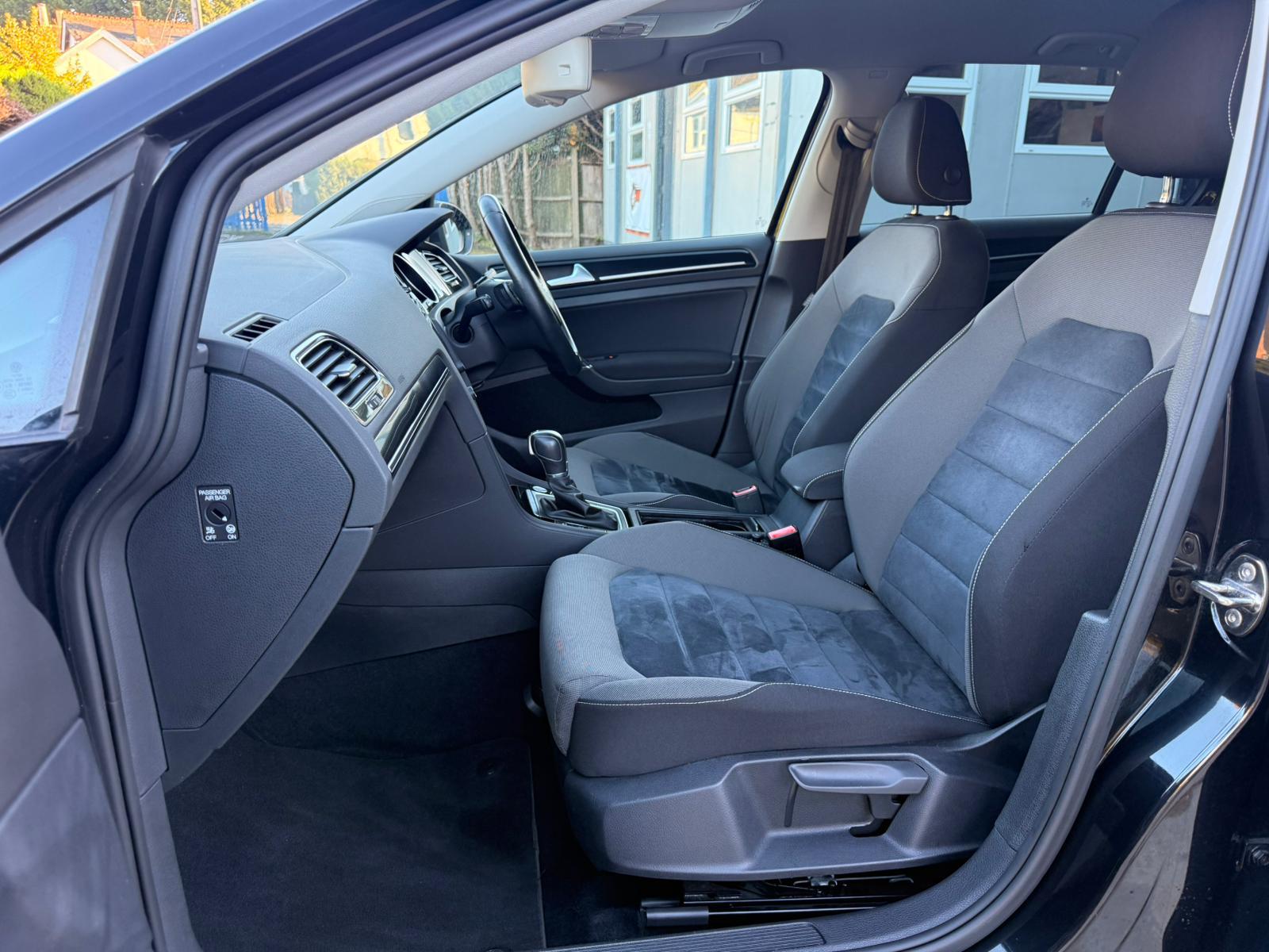 Volkswagen Golf 1.4 TSI BlueMotion Tech Match Edition Hatchback 5dr Petrol DSG Euro 6 (s/s) (125 ps)