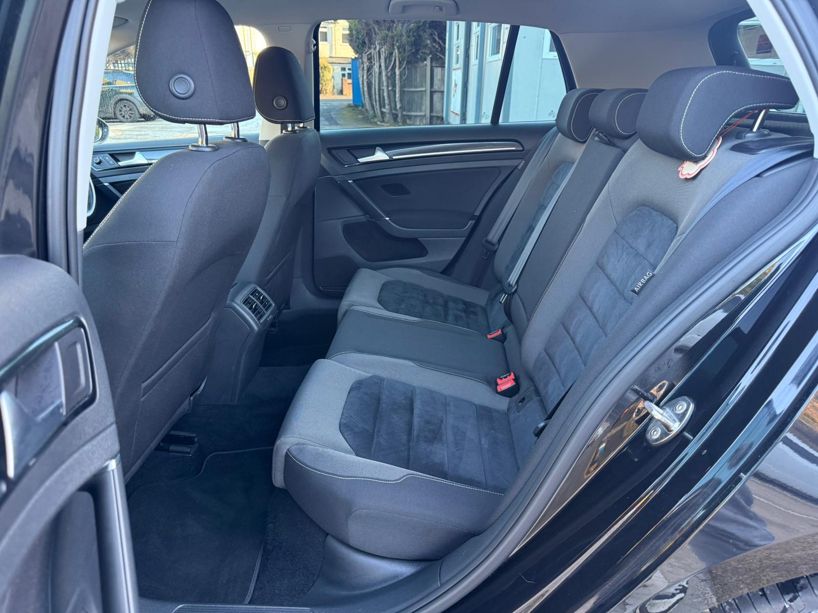 Volkswagen Golf 1.4 TSI BlueMotion Tech Match Edition Hatchback 5dr Petrol DSG Euro 6 (s/s) (125 ps)