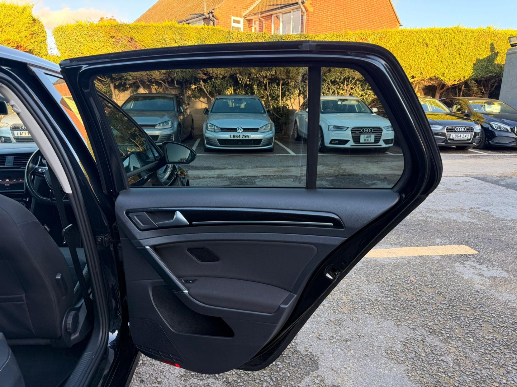 Volkswagen Golf 1.4 TSI BlueMotion Tech Match Edition Hatchback 5dr Petrol DSG Euro 6 (s/s) (125 ps)