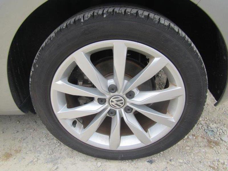 Volkswagen Golf 1.4 TSI BlueMotion Tech ACT GT Edition Hatchback 5dr Petrol DSG Euro 6 (s/s) (150 ps)