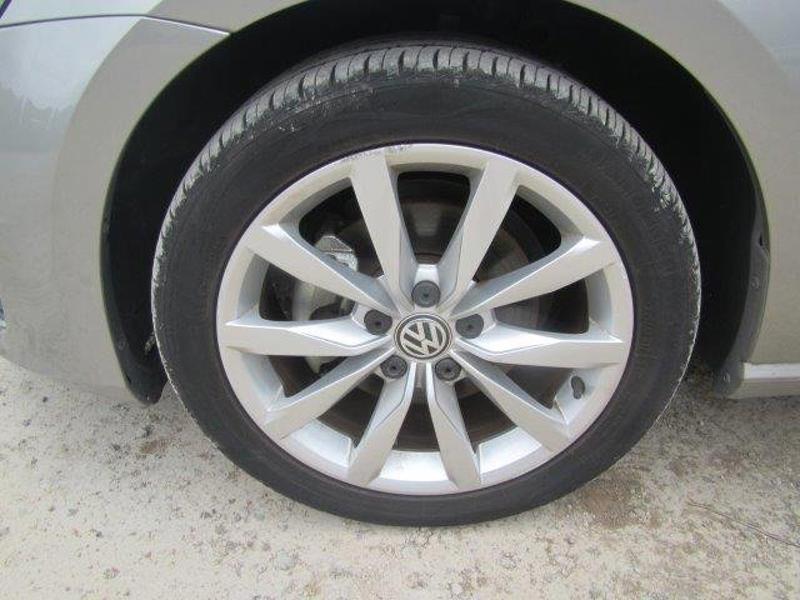 Volkswagen Golf 1.4 TSI BlueMotion Tech ACT GT Edition Hatchback 5dr Petrol DSG Euro 6 (s/s) (150 ps)