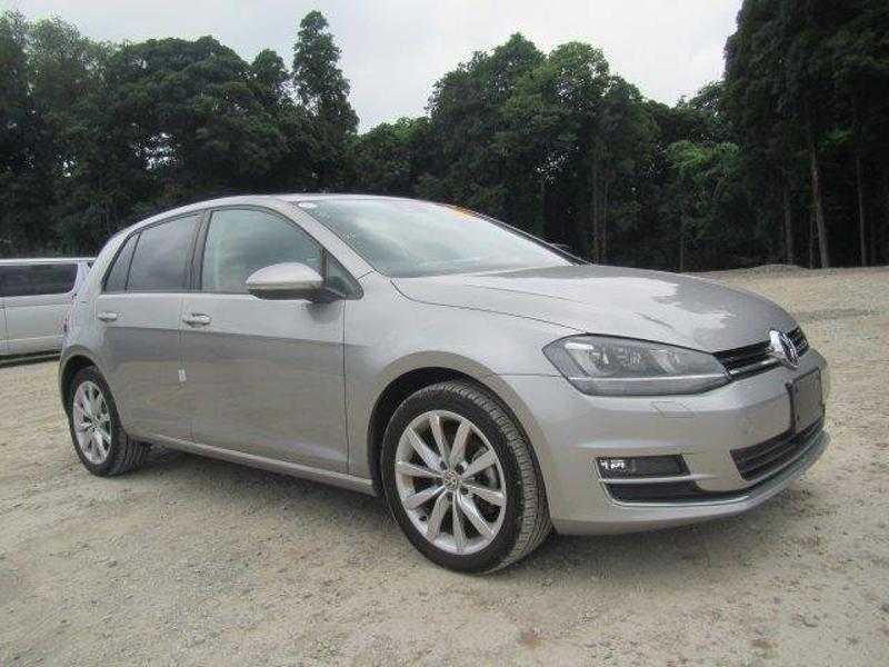 Volkswagen Golf 1.4 TSI BlueMotion Tech ACT GT Edition Hatchback 5dr Petrol DSG Euro 6 (s/s) (150 ps)