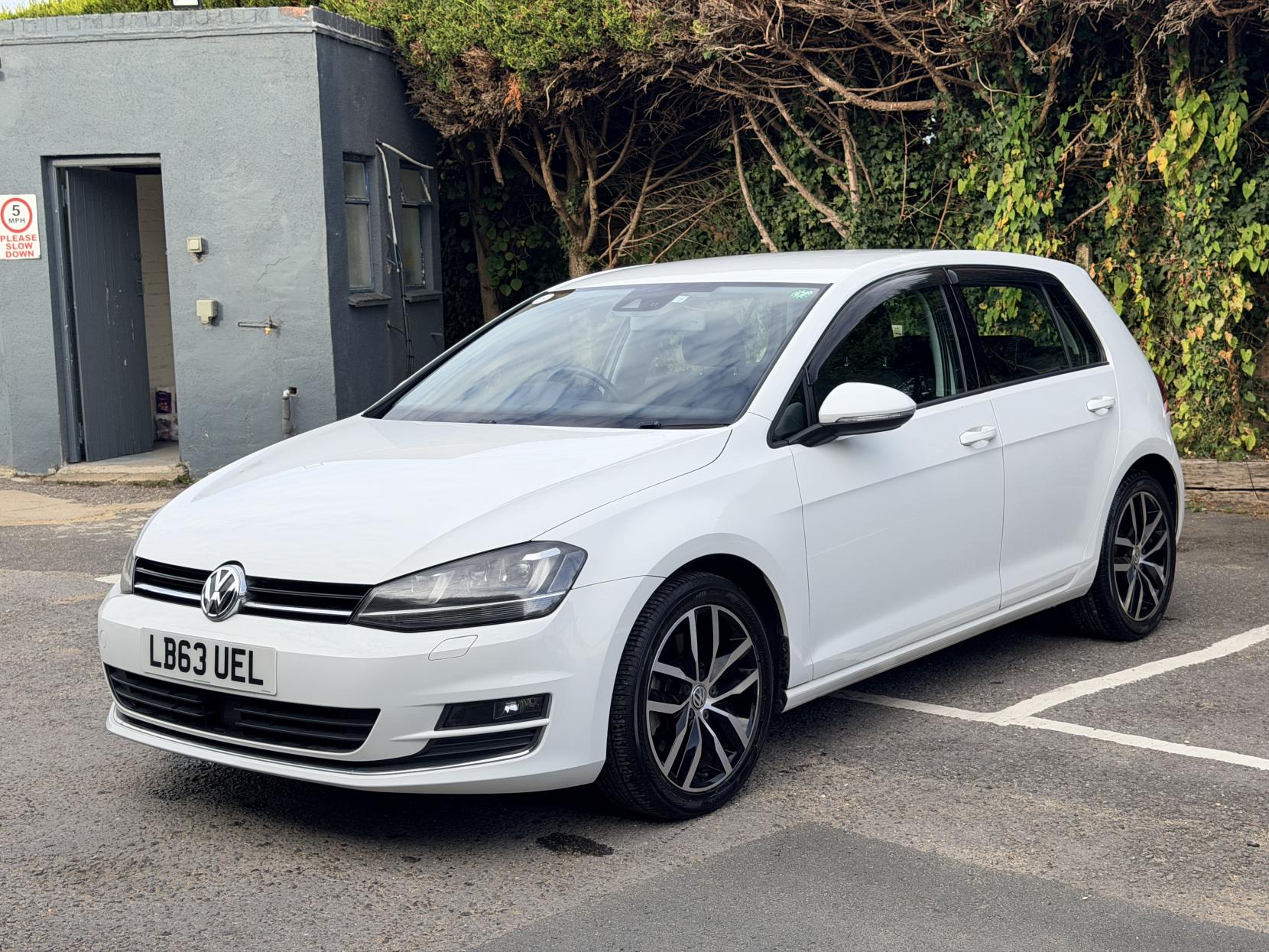 Volkswagen Golf 1.4 TSI BlueMotion Tech Match Edition Hatchback 5dr Petrol DSG Euro 6 (s/s) (125 ps)