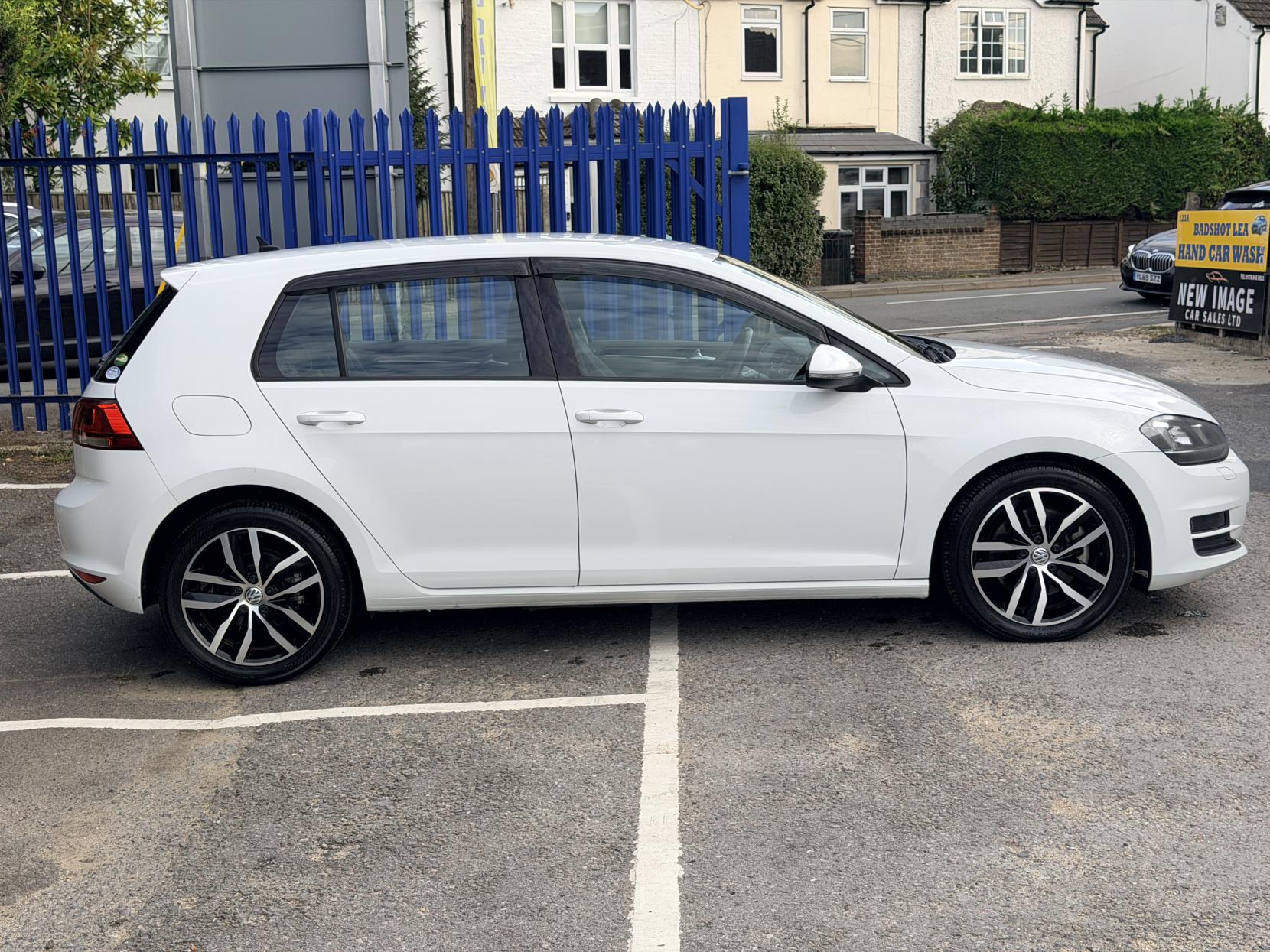 Volkswagen Golf 1.4 TSI BlueMotion Tech Match Edition Hatchback 5dr Petrol DSG Euro 6 (s/s) (125 ps)