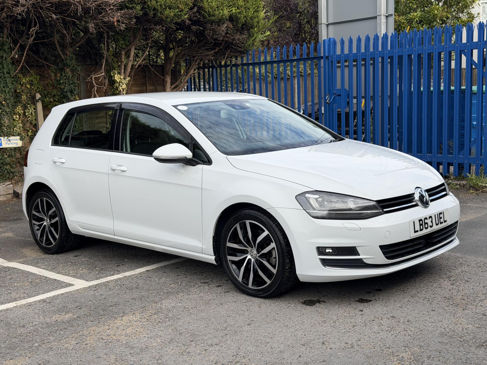 Volkswagen Golf 1.4 TSI BlueMotion Tech Match Edition Hatchback 5dr Petrol DSG Euro 6 (s/s) (125 ps)