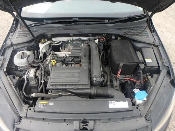 Volkswagen Golf 1.2 TSI BlueMotion Tech S Hatchback 5dr Petrol DSG Euro 5 (s/s) (105 ps)