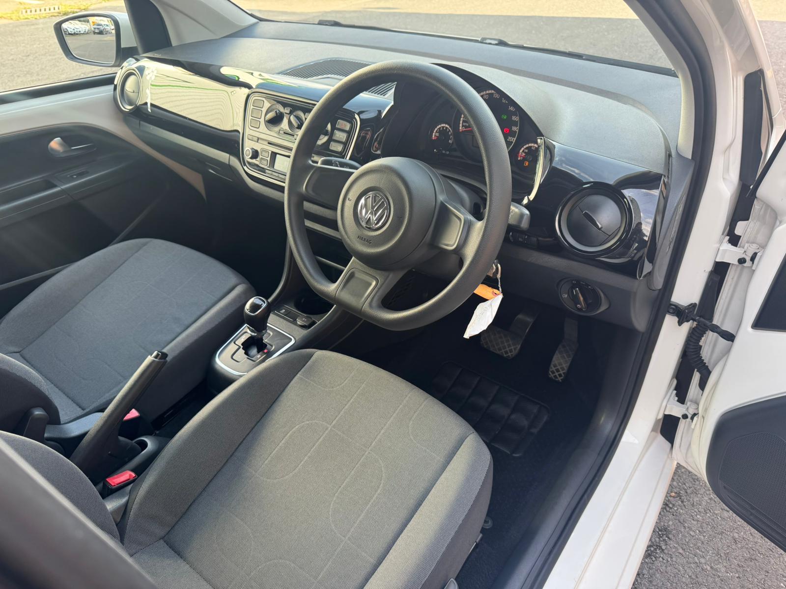 Volkswagen up! 1.0 High up! Hatchback 5dr Petrol ASG Euro 6 (75 ps)
