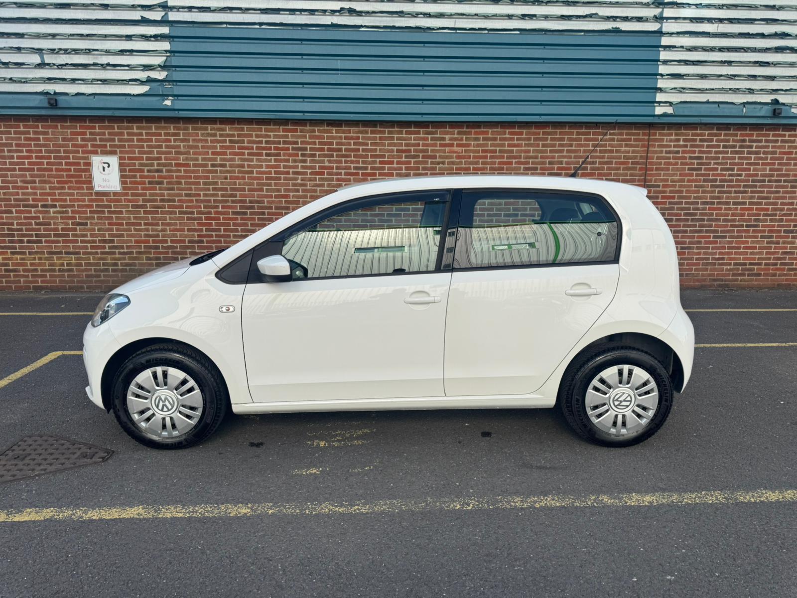 Volkswagen up! 1.0 High up! Hatchback 5dr Petrol ASG Euro 6 (75 ps)