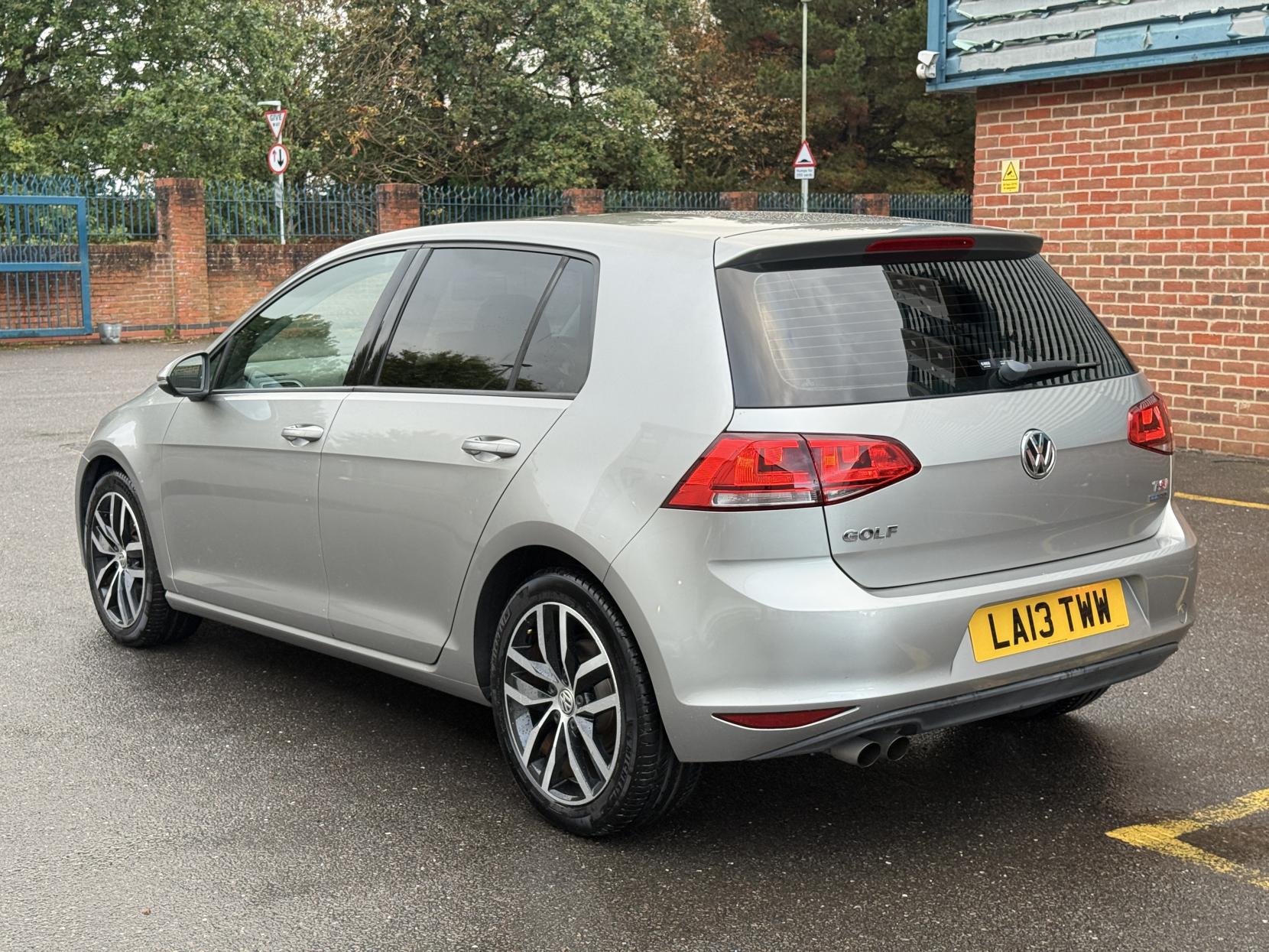 Volkswagen Golf 1.4 TSI BlueMotion Tech Match Hatchback 5dr Petrol DSG Euro 6 (s/s) (125 ps)