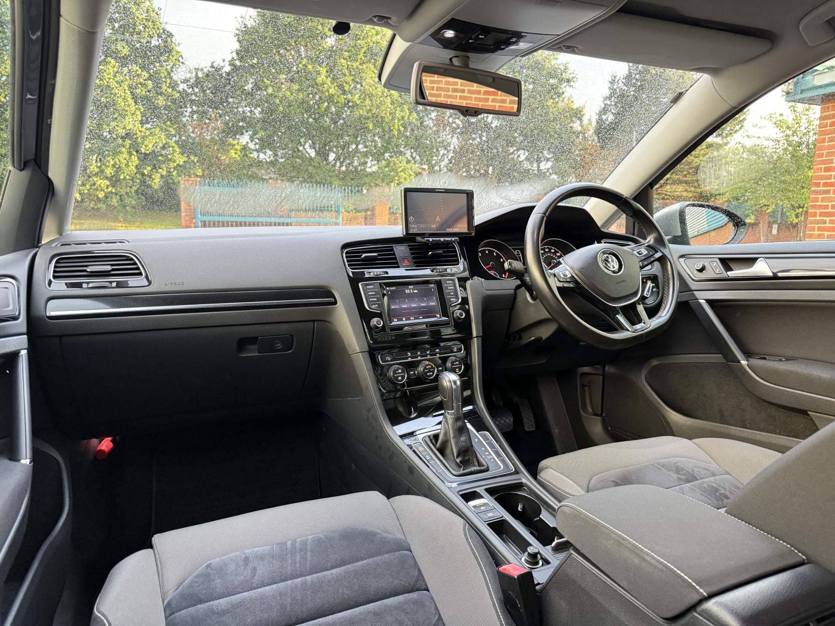Volkswagen Golf 1.4 TSI BlueMotion Tech Match Hatchback 5dr Petrol DSG Euro 6 (s/s) (125 ps)