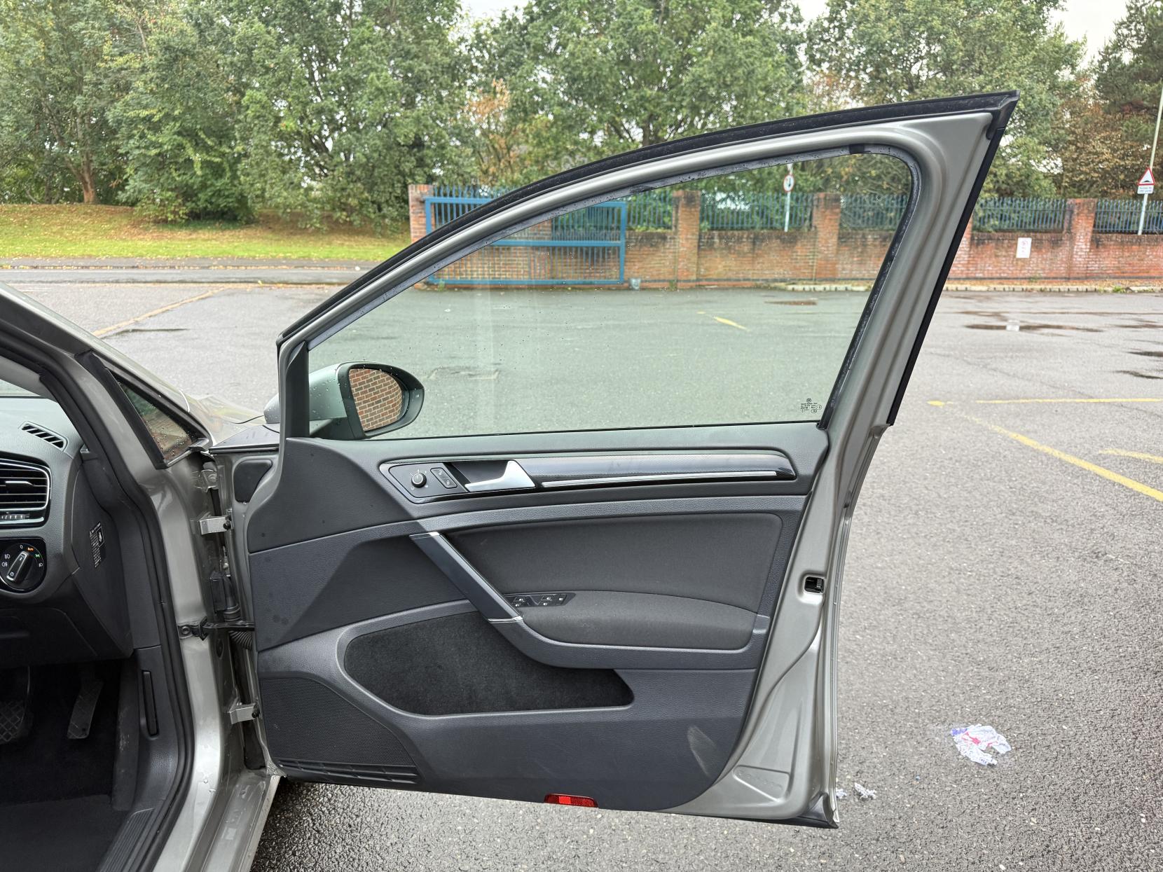 Volkswagen Golf 1.4 TSI BlueMotion Tech Match Hatchback 5dr Petrol DSG Euro 6 (s/s) (125 ps)