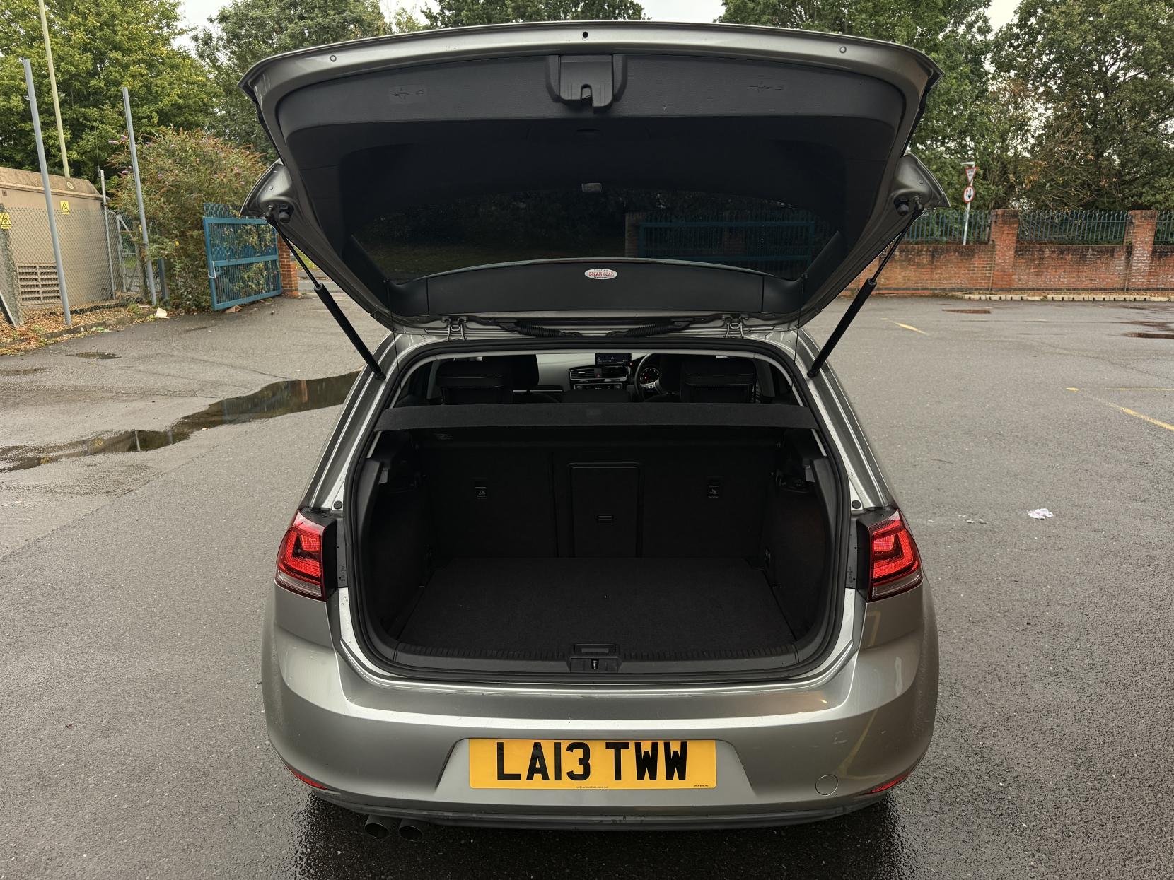 Volkswagen Golf 1.4 TSI BlueMotion Tech Match Hatchback 5dr Petrol DSG Euro 6 (s/s) (125 ps)