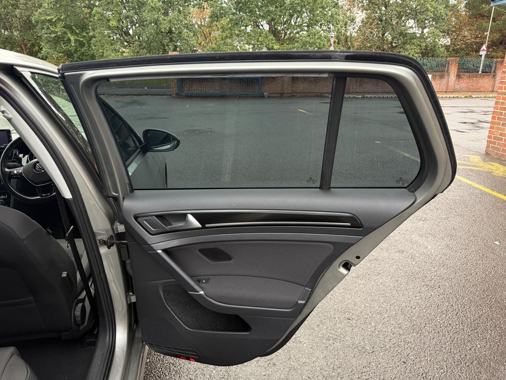 Volkswagen Golf 1.4 TSI BlueMotion Tech Match Hatchback 5dr Petrol DSG Euro 6 (s/s) (125 ps)