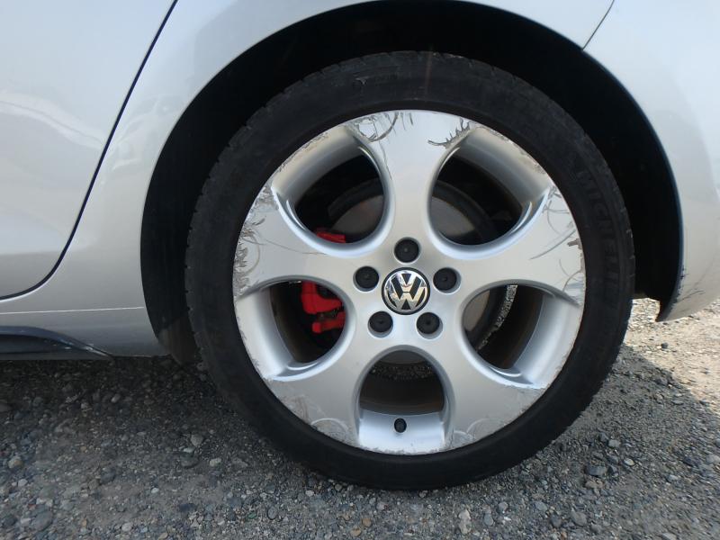 Volkswagen Golf 2.0 TSI GTI Hatchback 5dr Petrol DSG Euro 5 (210 ps)