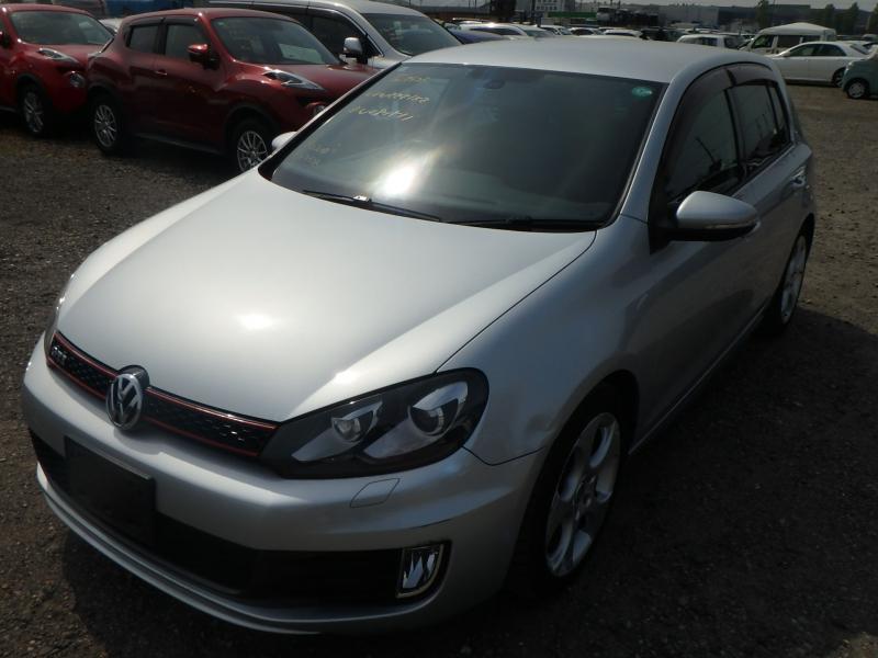 Volkswagen Golf 2.0 TSI GTI Hatchback 5dr Petrol DSG Euro 5 (210 ps)