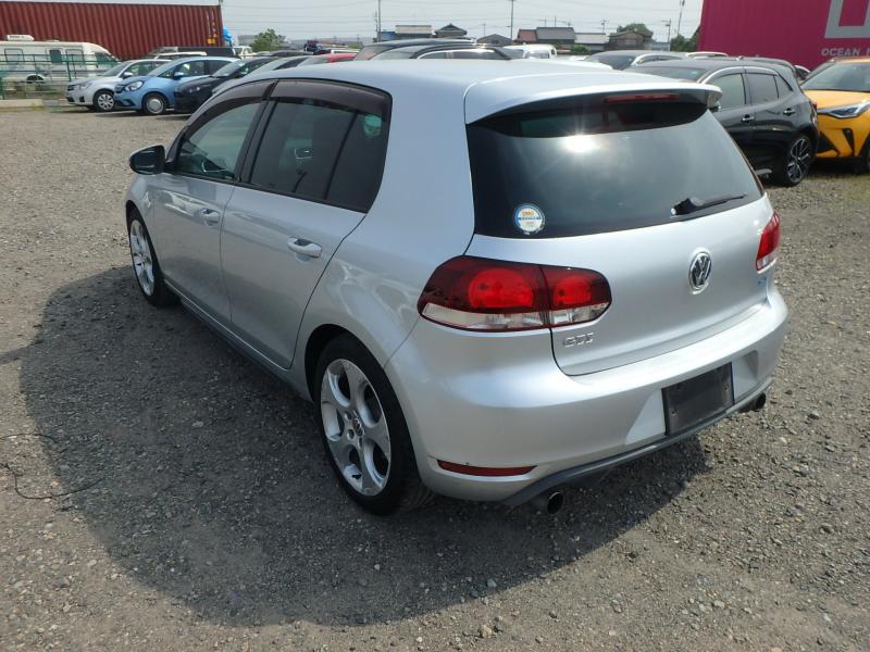 Volkswagen Golf 2.0 TSI GTI Hatchback 5dr Petrol DSG Euro 5 (210 ps)