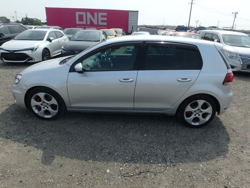 Volkswagen Golf 2.0 TSI GTI Hatchback 5dr Petrol DSG Euro 5 (210 ps)