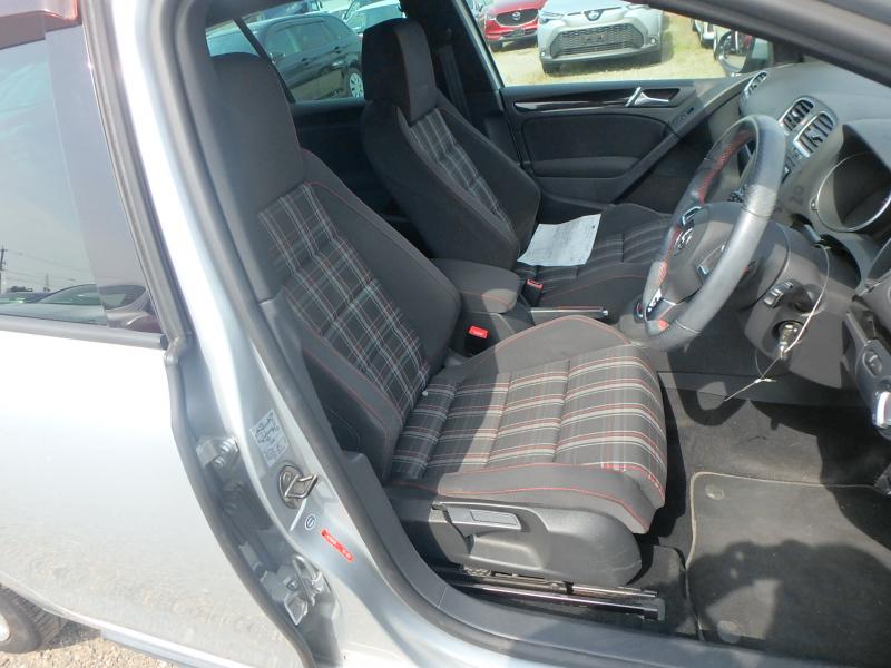 Volkswagen Golf 2.0 TSI GTI Hatchback 5dr Petrol DSG Euro 5 (210 ps)