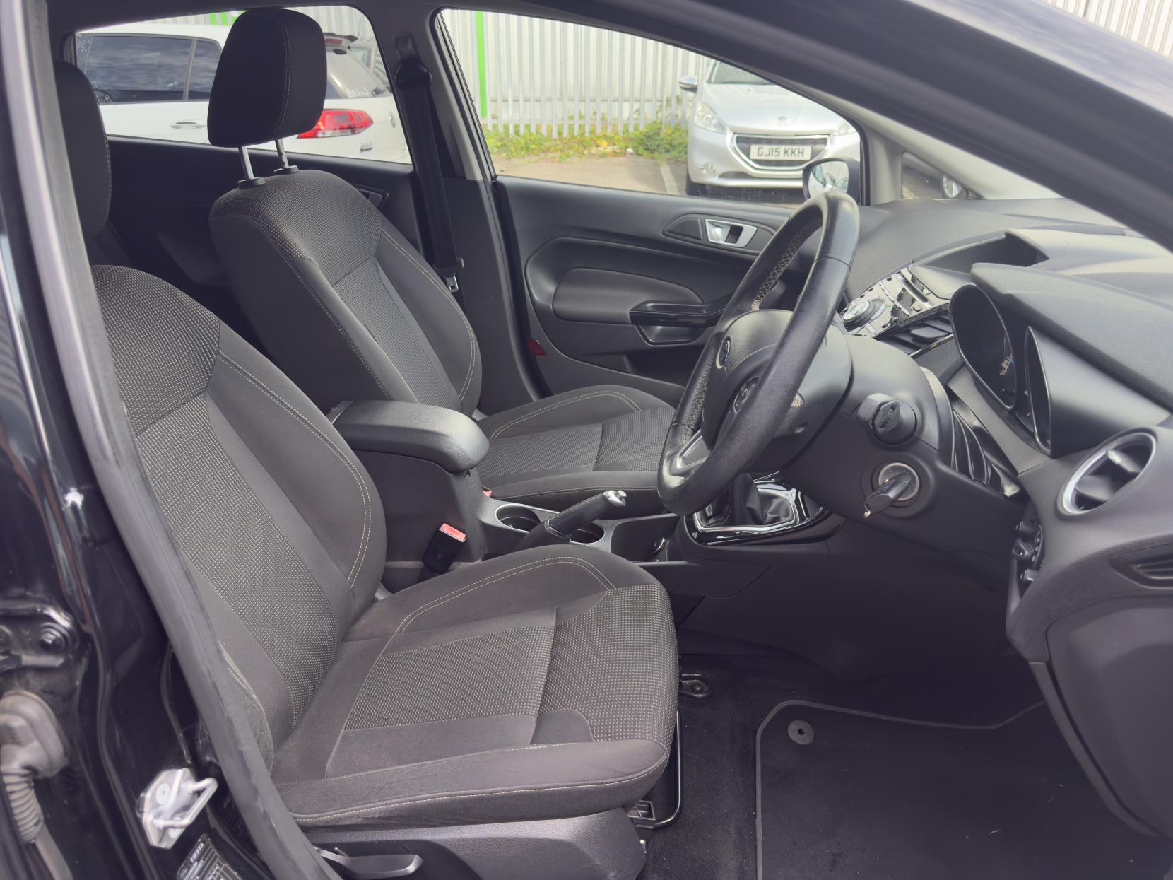 Ford Fiesta 1.0T EcoBoost Titanium Hatchback 5dr Petrol Manual Euro 6 (s/s) (100 ps)