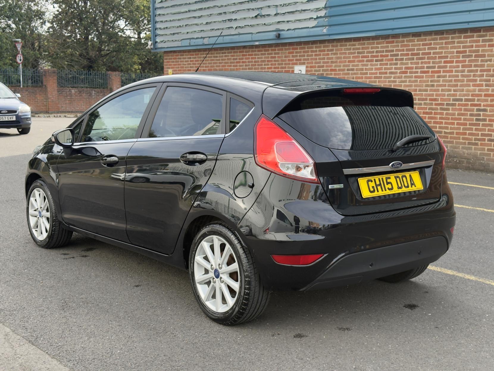Ford Fiesta 1.0T EcoBoost Titanium Hatchback 5dr Petrol Manual Euro 6 (s/s) (100 ps)