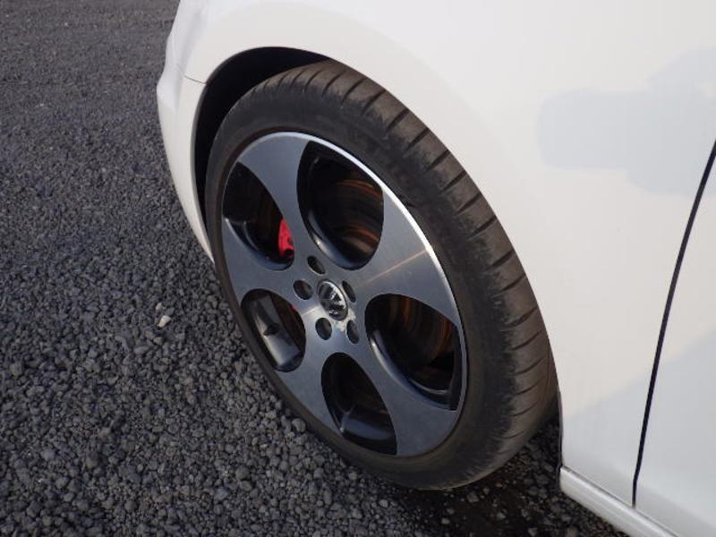 Volkswagen Golf 2.0 TSI GTI (Leather) Hatchback 5dr Petrol DSG Euro 5 (210 ps)