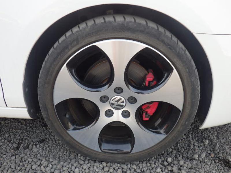 Volkswagen Golf 2.0 TSI GTI (Leather) Hatchback 5dr Petrol DSG Euro 5 (210 ps)
