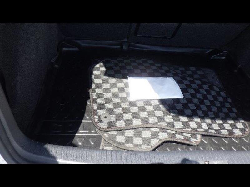 Volkswagen Golf 2.0 TSI GTI (Leather) Hatchback 5dr Petrol DSG Euro 5 (210 ps)