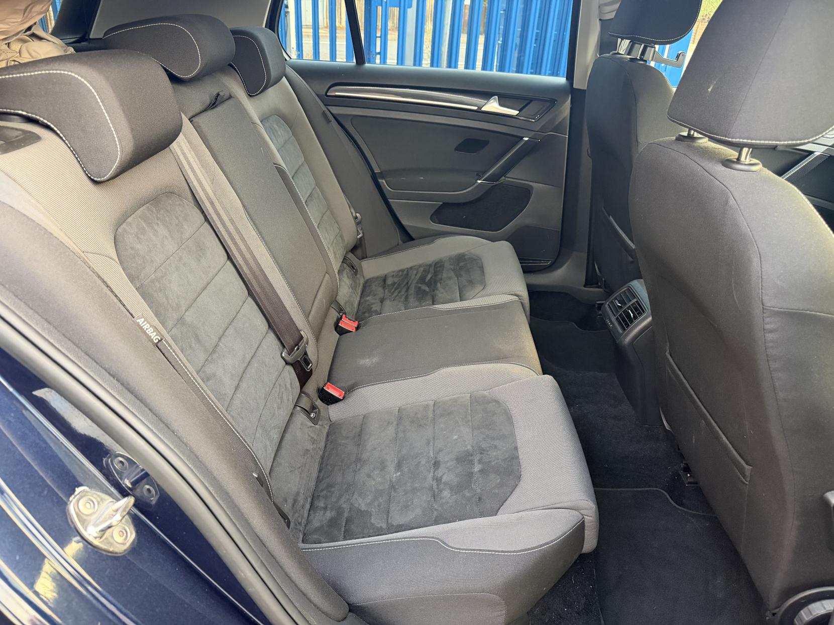 Volkswagen Golf 1.4 TSI BlueMotion Tech Match Hatchback 5dr Petrol DSG Euro 5 (s/s) (122 ps)