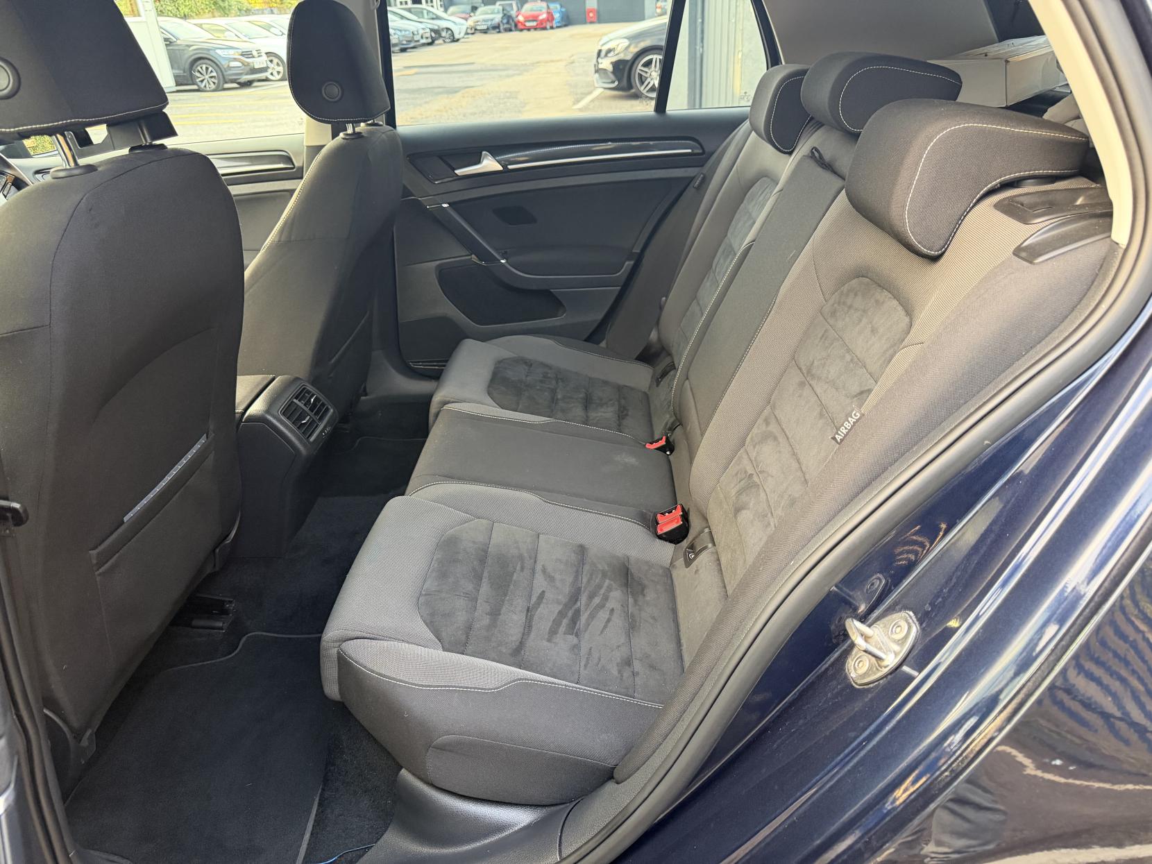 Volkswagen Golf 1.4 TSI BlueMotion Tech Match Hatchback 5dr Petrol DSG Euro 5 (s/s) (122 ps)