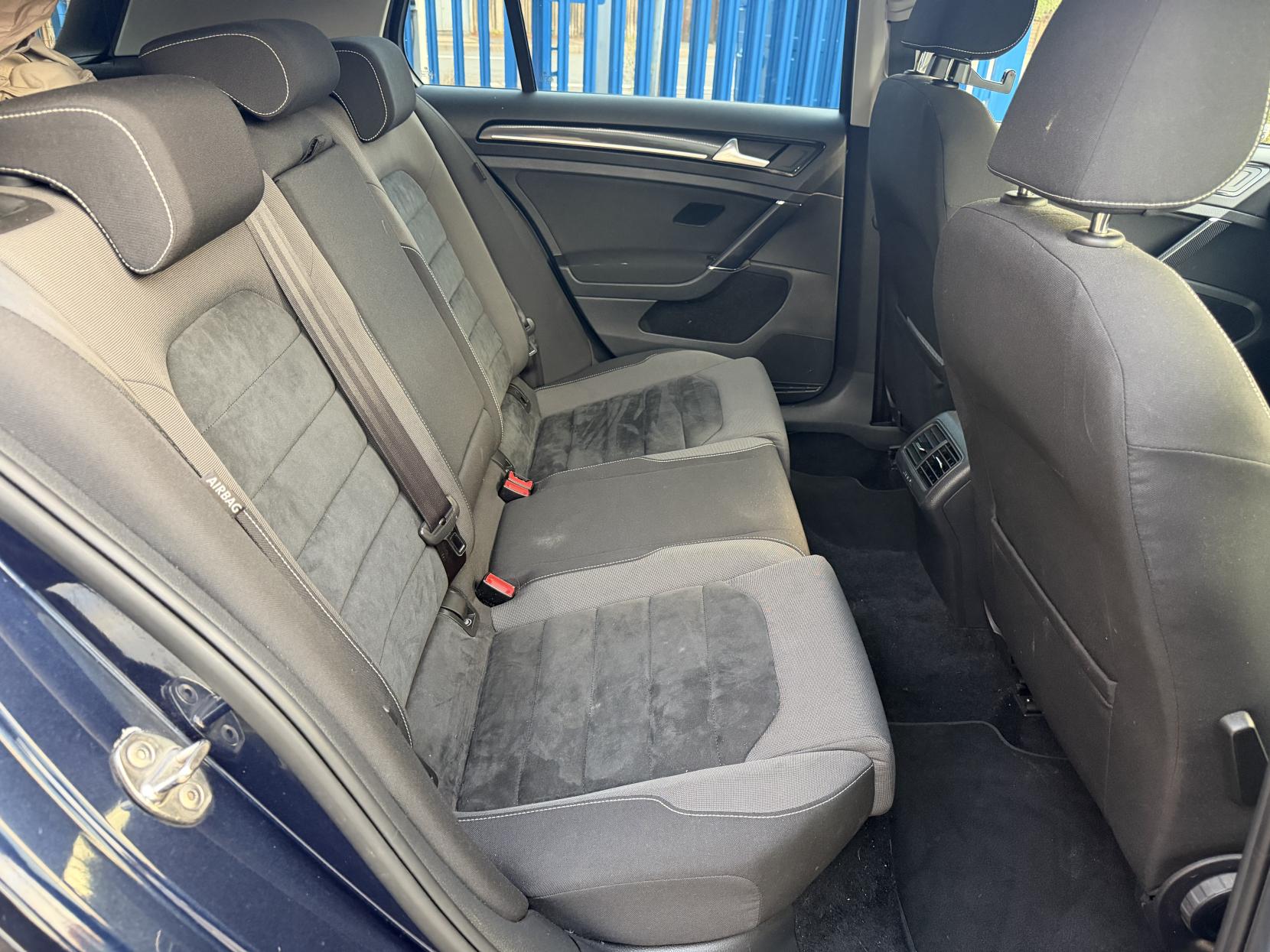 Volkswagen Golf 1.4 TSI BlueMotion Tech Match Hatchback 5dr Petrol DSG Euro 5 (s/s) (122 ps)