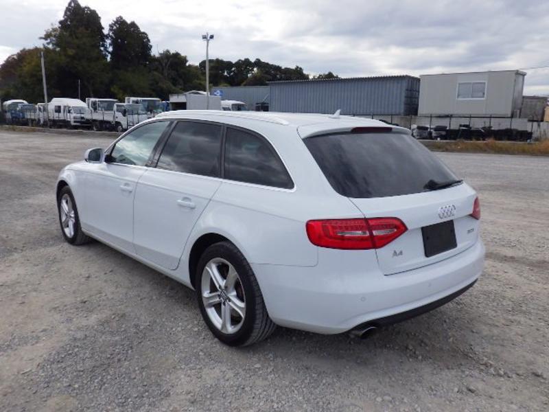 Audi A4 Avant 2.0 TFSI SE Estate 5dr Petrol Multitronic Euro 5 (s/s) (211 ps)