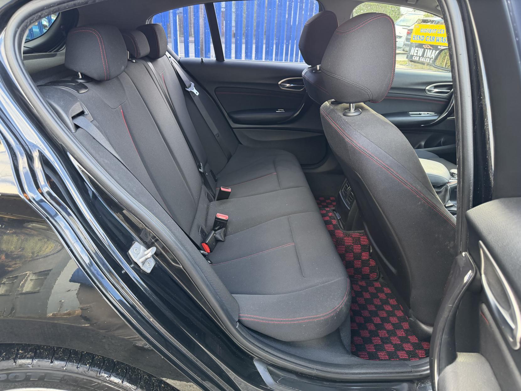 BMW 1 Series 1.6 116i Urban Hatchback 5dr Petrol Auto Euro 6 (s/s) (136 ps)