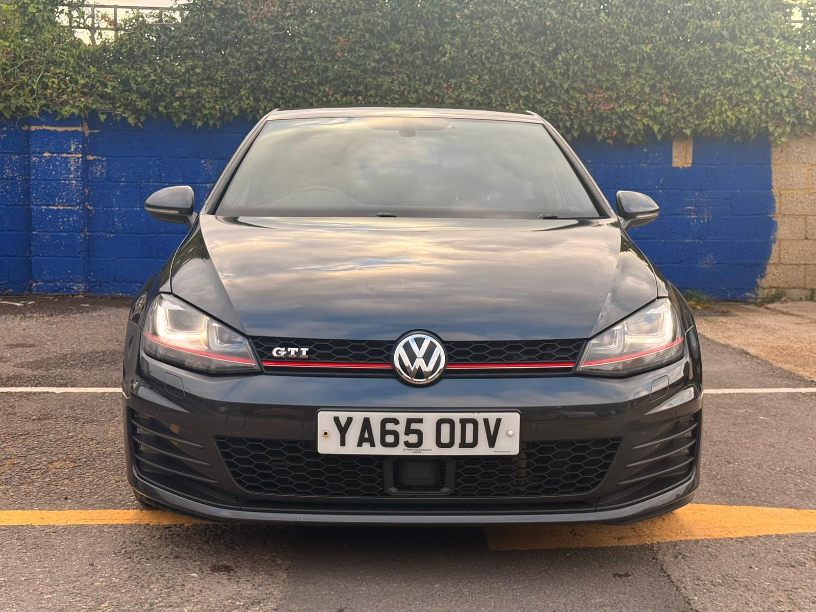 Volkswagen Golf 2.0 TSI BlueMotion Tech GTI Hatchback 5dr Petrol DSG Euro 6 (s/s) (220 ps)