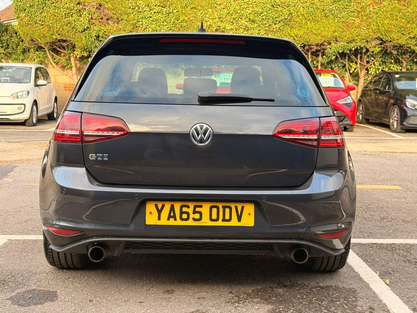 Volkswagen Golf 2.0 TSI BlueMotion Tech GTI Hatchback 5dr Petrol DSG Euro 6 (s/s) (220 ps)