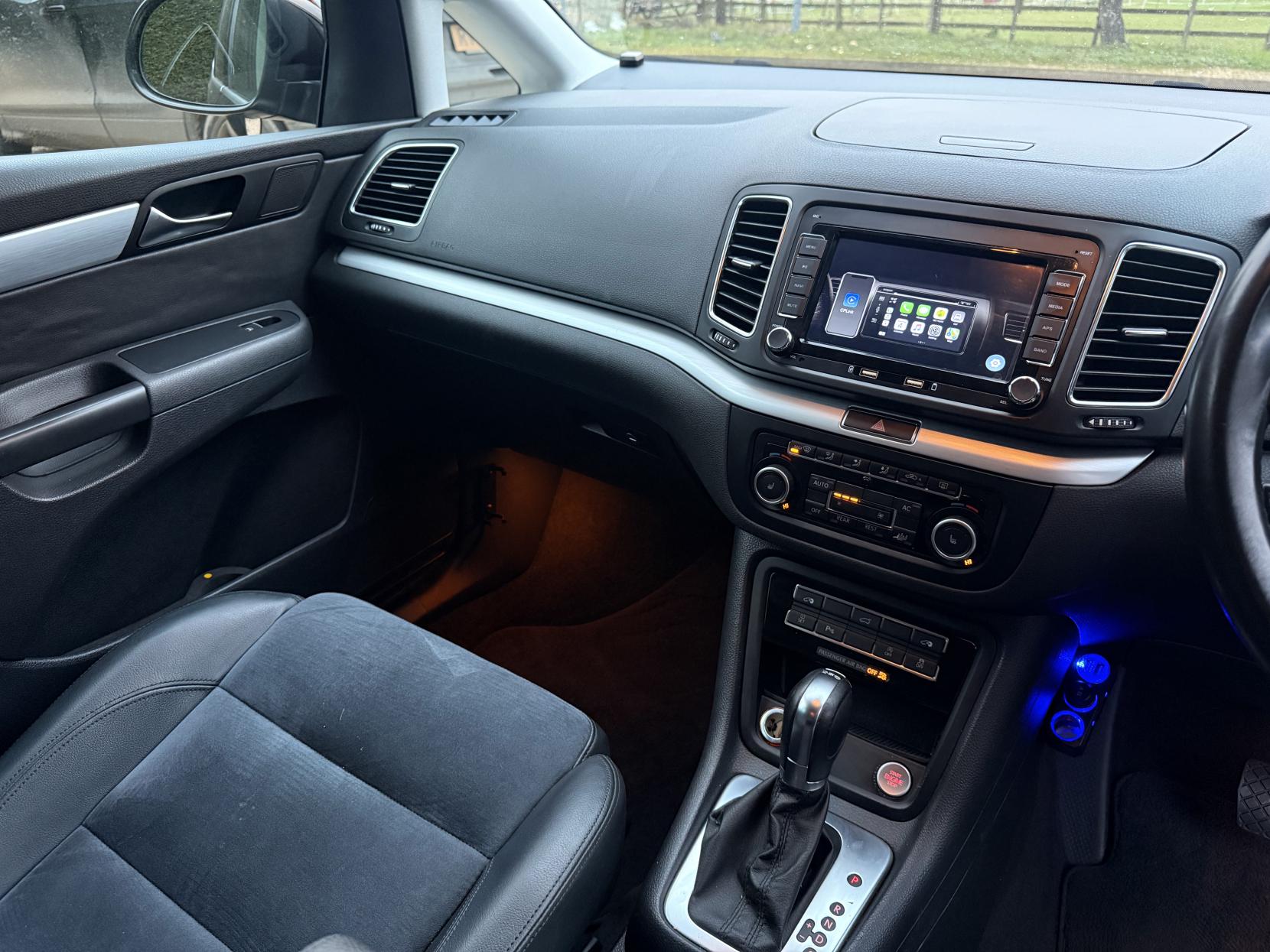 Volkswagen Sharan 1.4 TSI BlueMotion Tech SE MPV 5dr Petrol DSG Euro 5 (s/s) (150 ps)