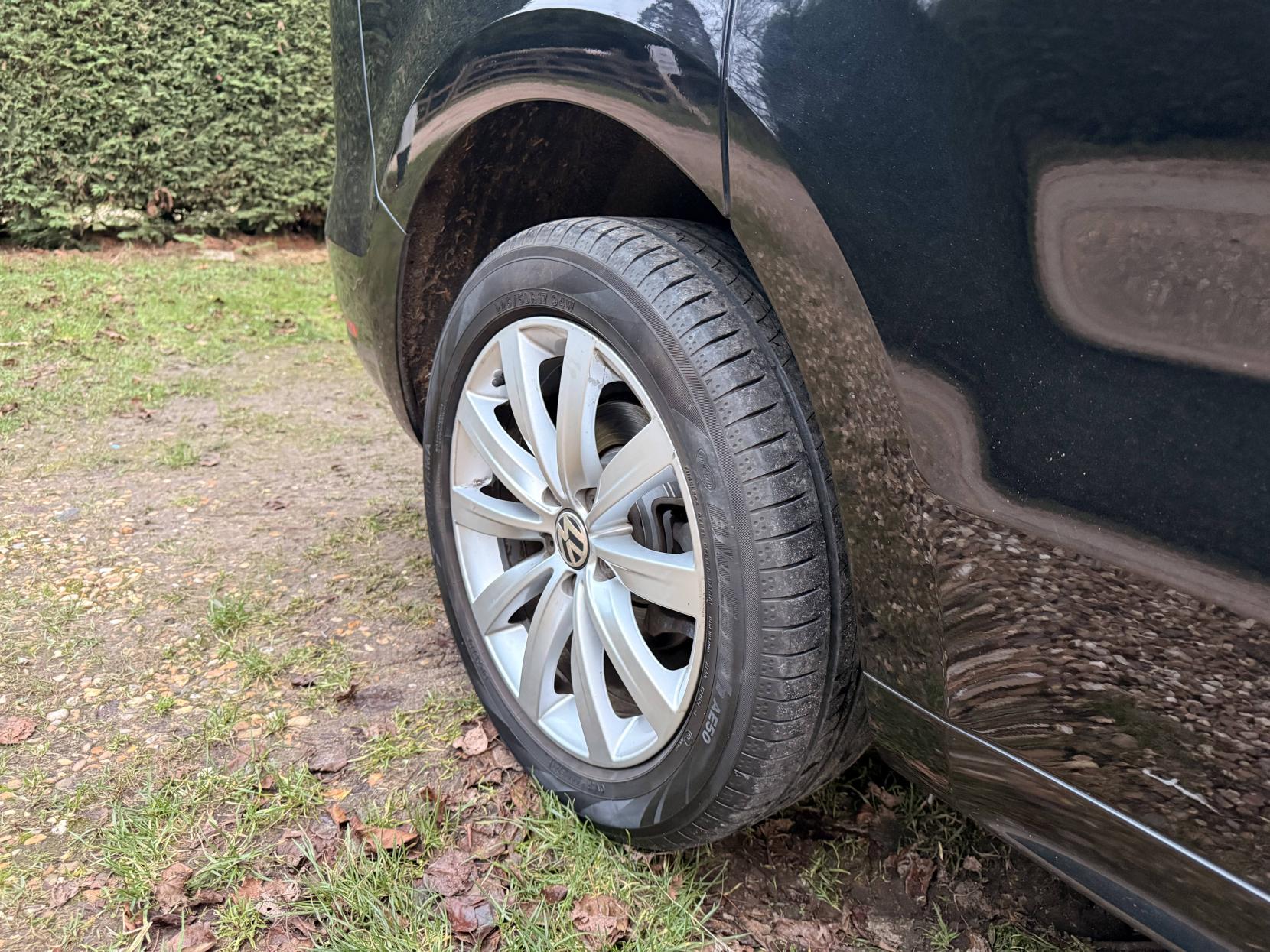 Volkswagen Sharan 1.4 TSI BlueMotion Tech SE MPV 5dr Petrol DSG Euro 5 (s/s) (150 ps)