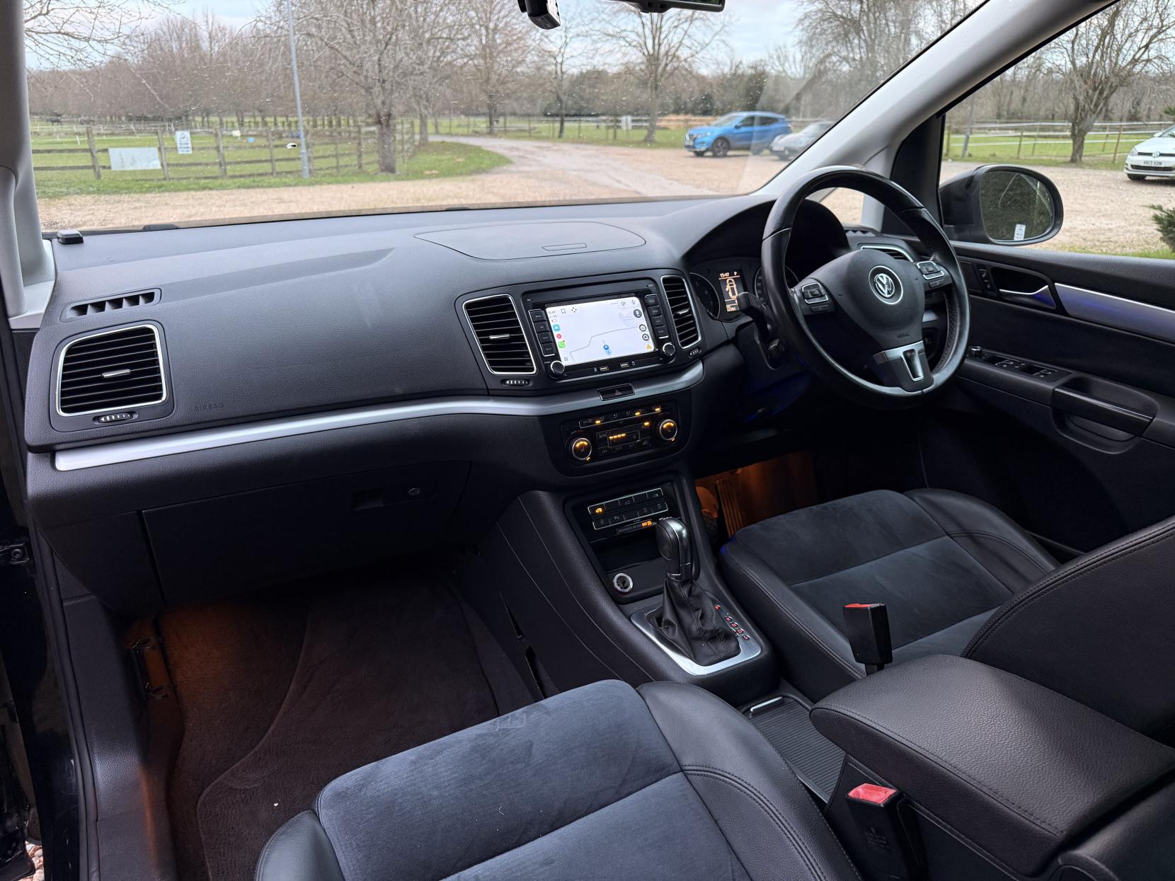 Volkswagen Sharan 1.4 TSI BlueMotion Tech SE MPV 5dr Petrol DSG Euro 5 (s/s) (150 ps)