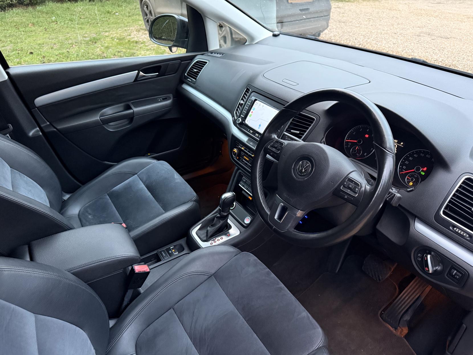 Volkswagen Sharan 1.4 TSI BlueMotion Tech SE MPV 5dr Petrol DSG Euro 5 (s/s) (150 ps)