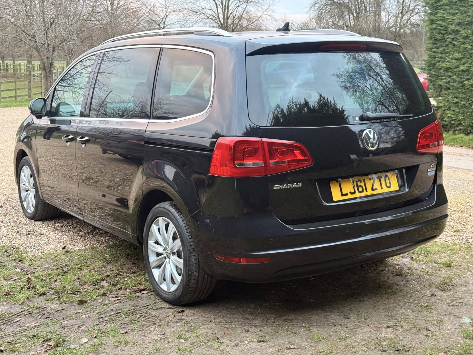 Volkswagen Sharan 1.4 TSI BlueMotion Tech SE MPV 5dr Petrol DSG Euro 5 (s/s) (150 ps)