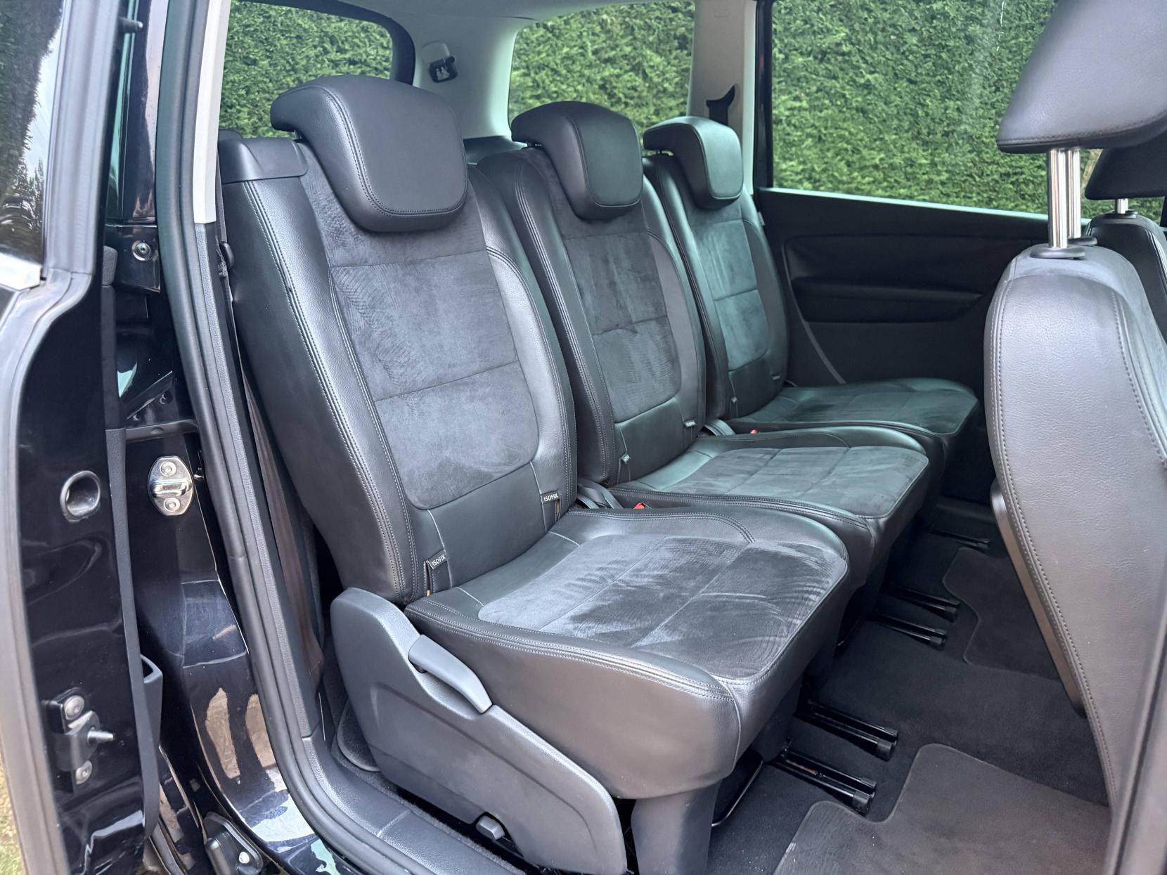 Volkswagen Sharan 1.4 TSI BlueMotion Tech SE MPV 5dr Petrol DSG Euro 5 (s/s) (150 ps)