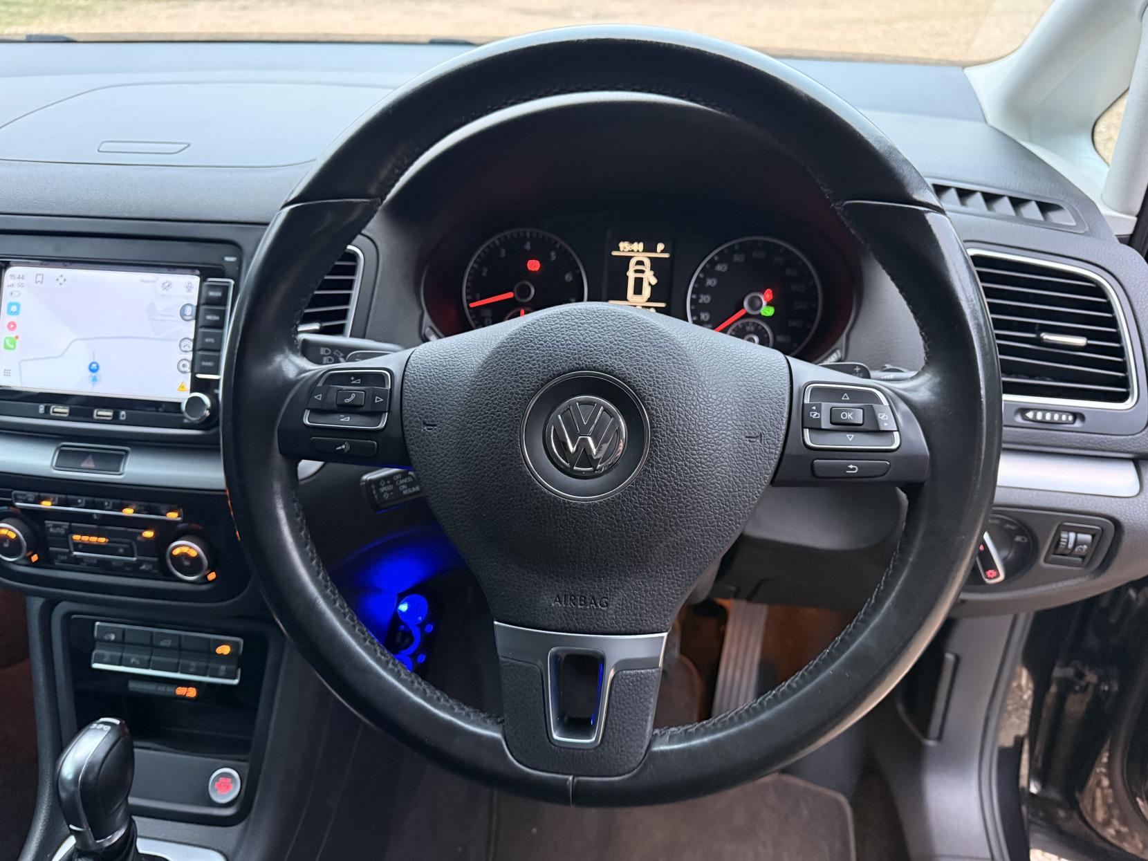 Volkswagen Sharan 1.4 TSI BlueMotion Tech SE MPV 5dr Petrol DSG Euro 5 (s/s) (150 ps)