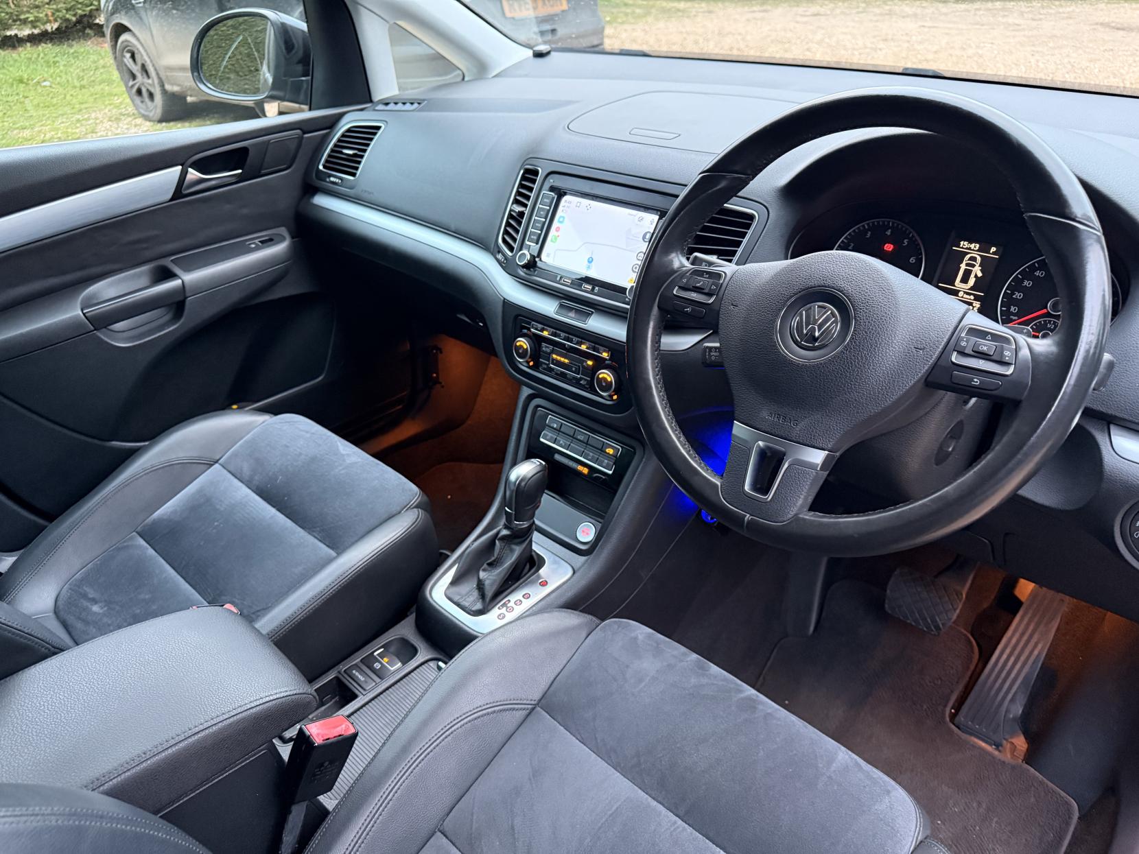 Volkswagen Sharan 1.4 TSI BlueMotion Tech SE MPV 5dr Petrol DSG Euro 5 (s/s) (150 ps)