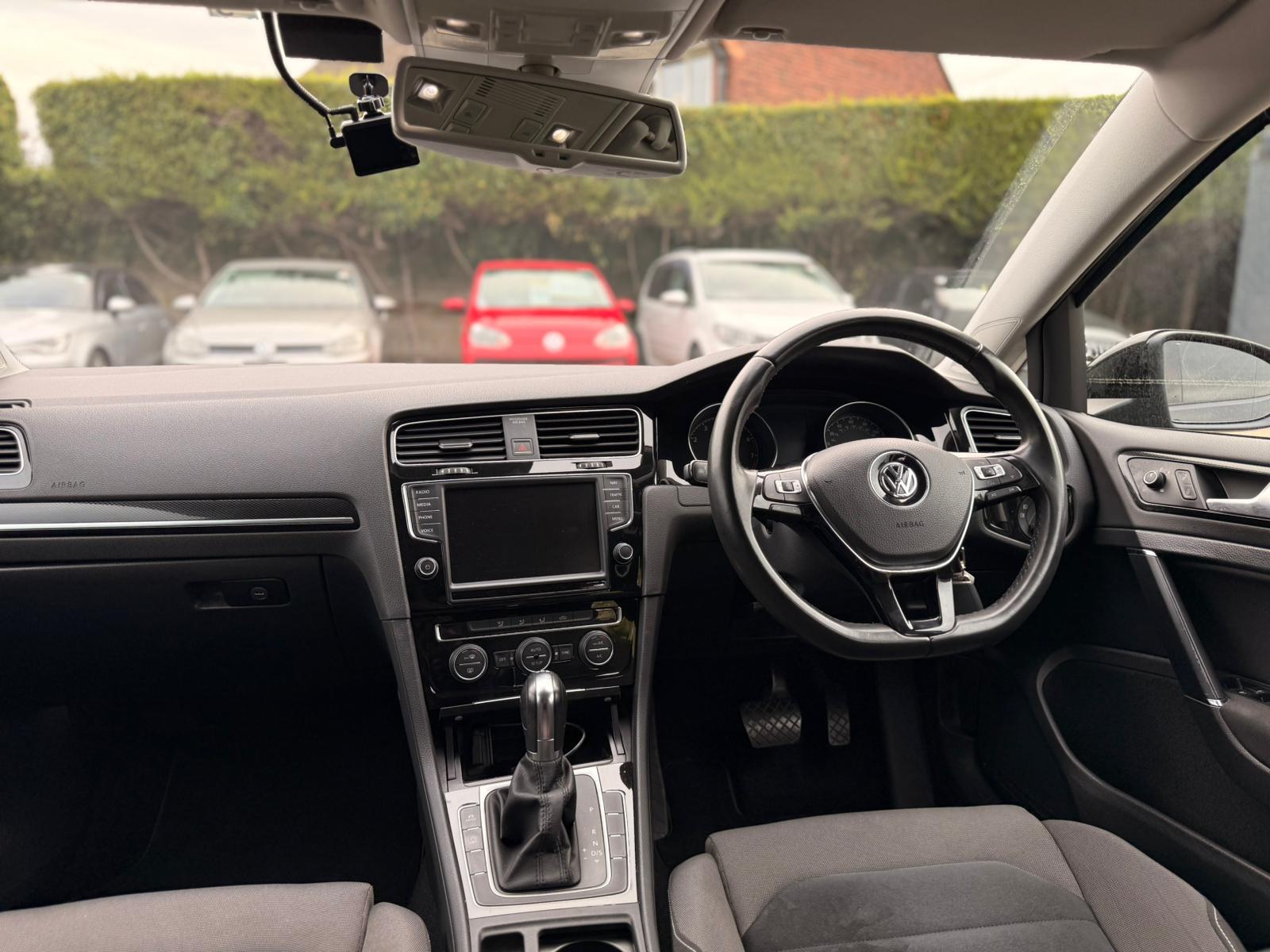 Volkswagen Golf 1.4 TSI BlueMotion Tech Match Hatchback 5dr Petrol DSG Euro 6 (s/s) (125 ps)